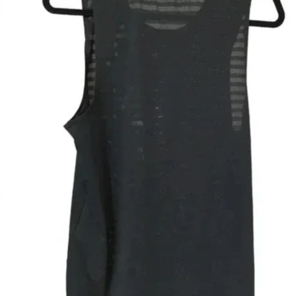 Rhone - Swift Tank - Size Medium Perfect Condition - Picture 4 of 4